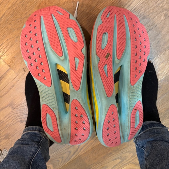 HOKAS running shoes/sneakers - Picture 5 of 5